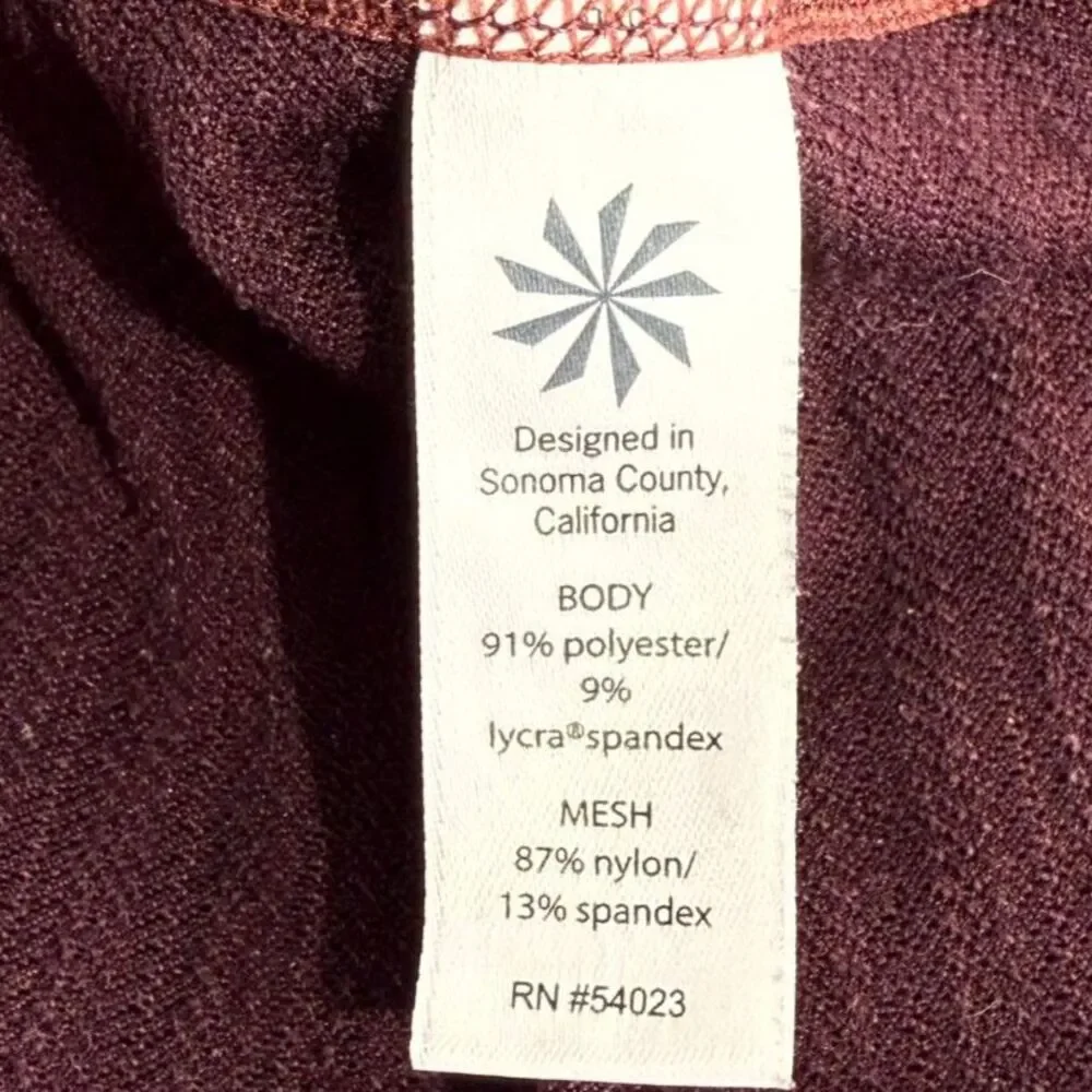 Athleta Maroon‎ Workout Capri Pants Womens Size L